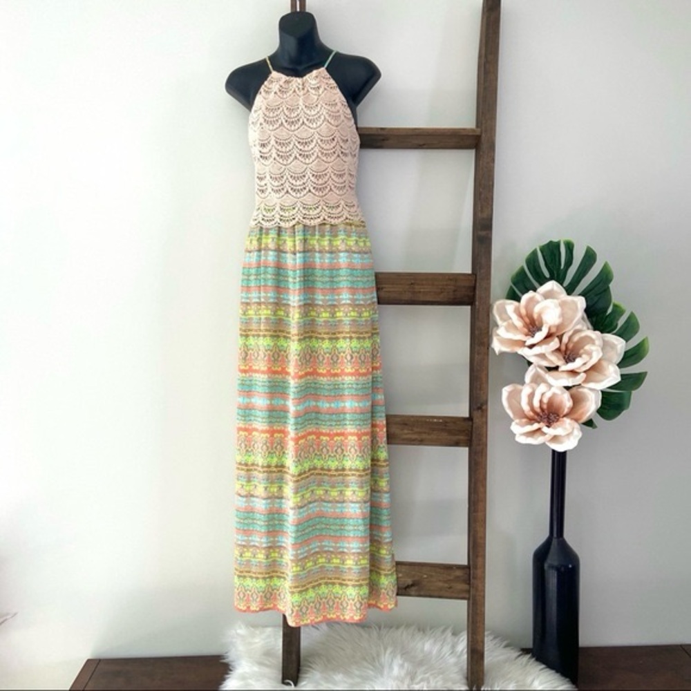 Kenji sz 8 crochet maxi dress